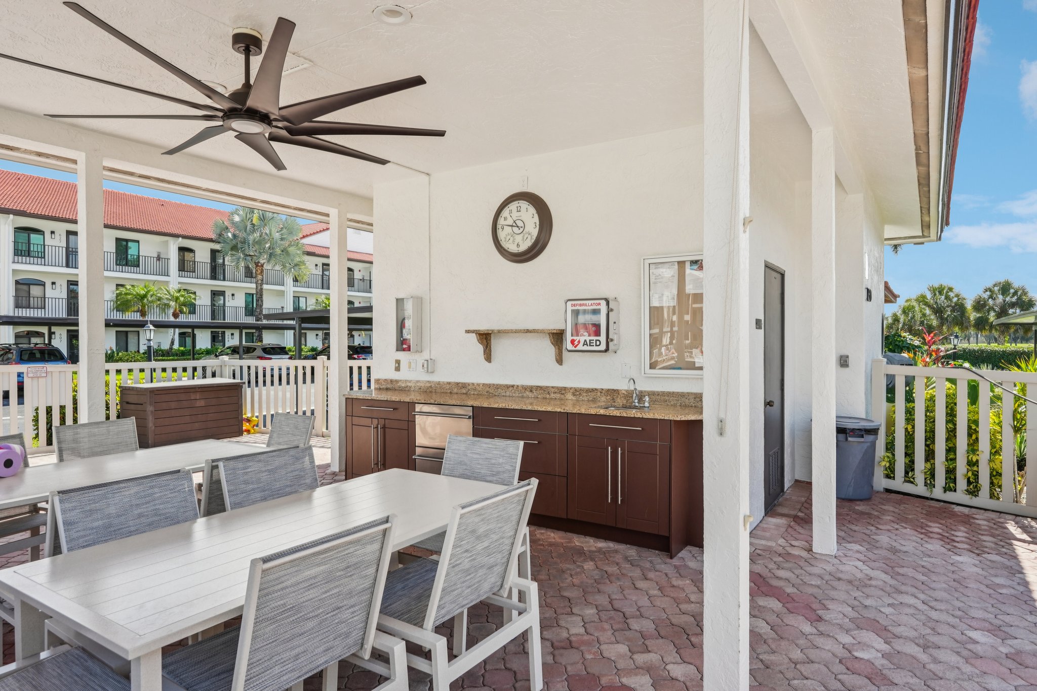 Coventry Ct 809-1804-919.jpg