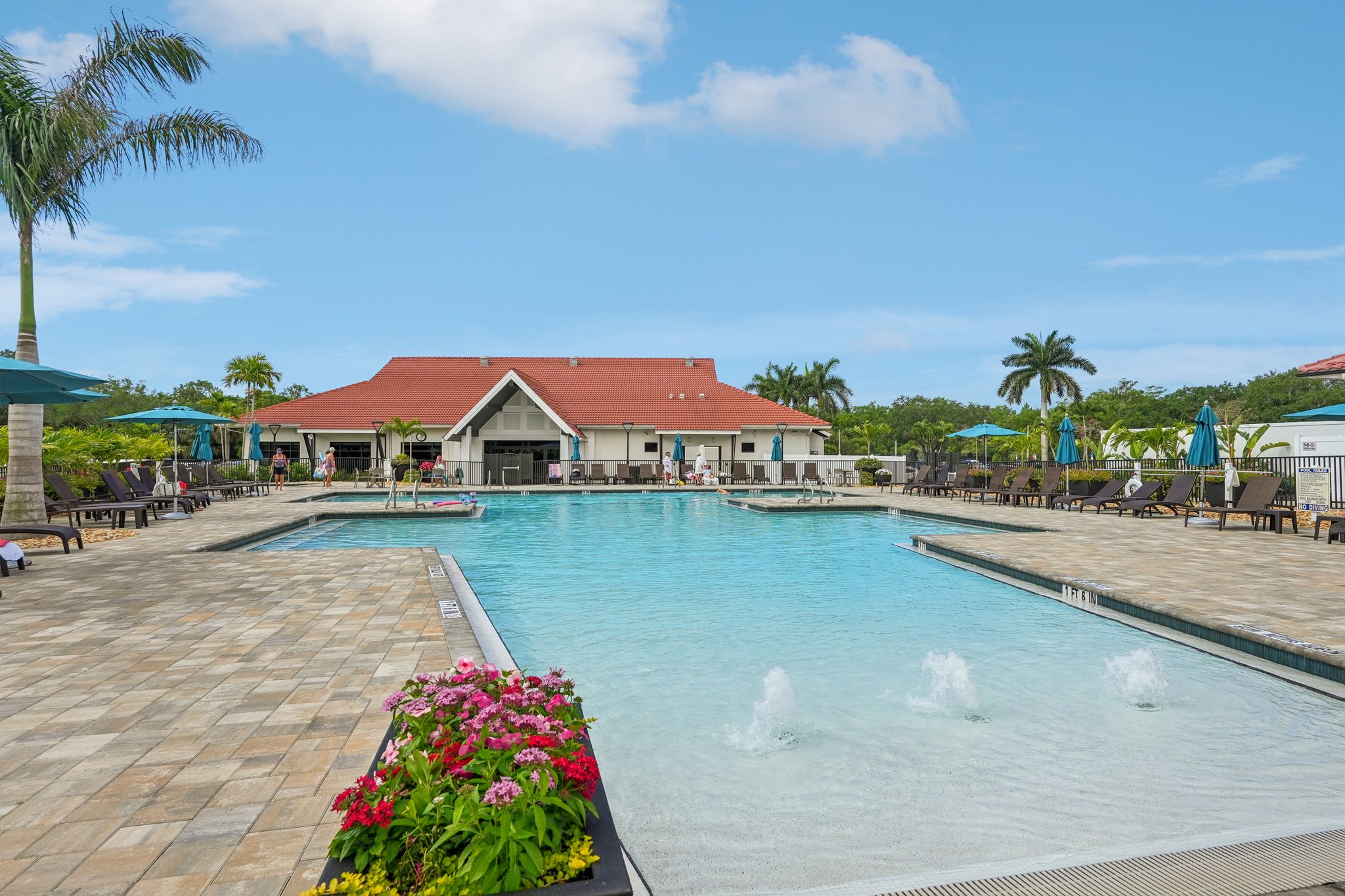 Coventry Ct 809-1804-929.jpg