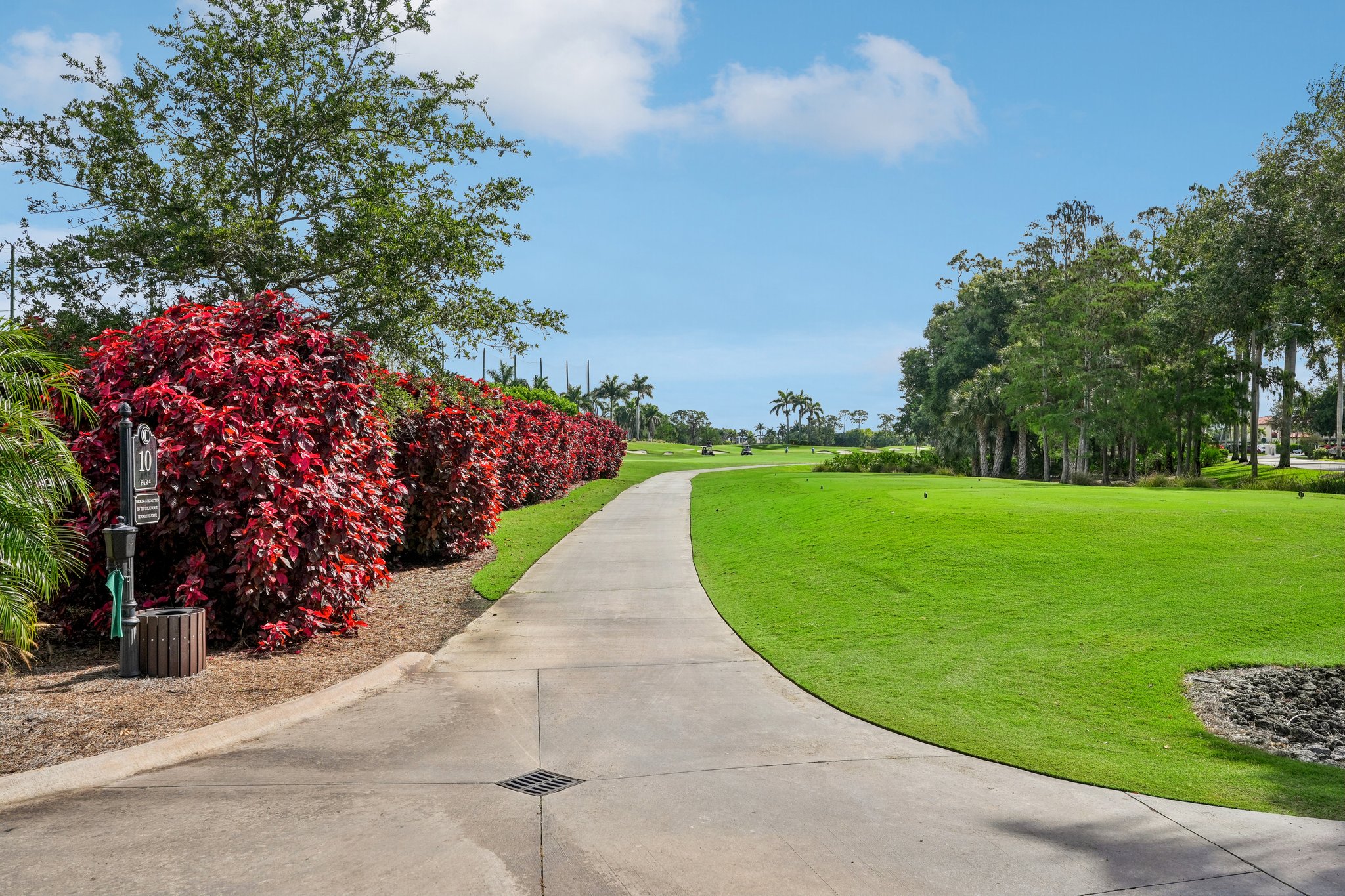 Coventry Ct 809-1804-942.jpg