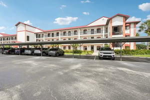 Coventry Ct 809-S1804-001.jpg