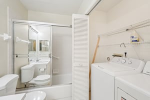 Coventry Ct 809-S1804-022.jpg