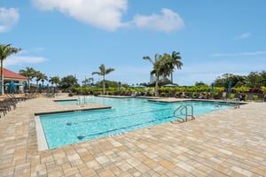 Coventry Ct 809-1804-926.jpg