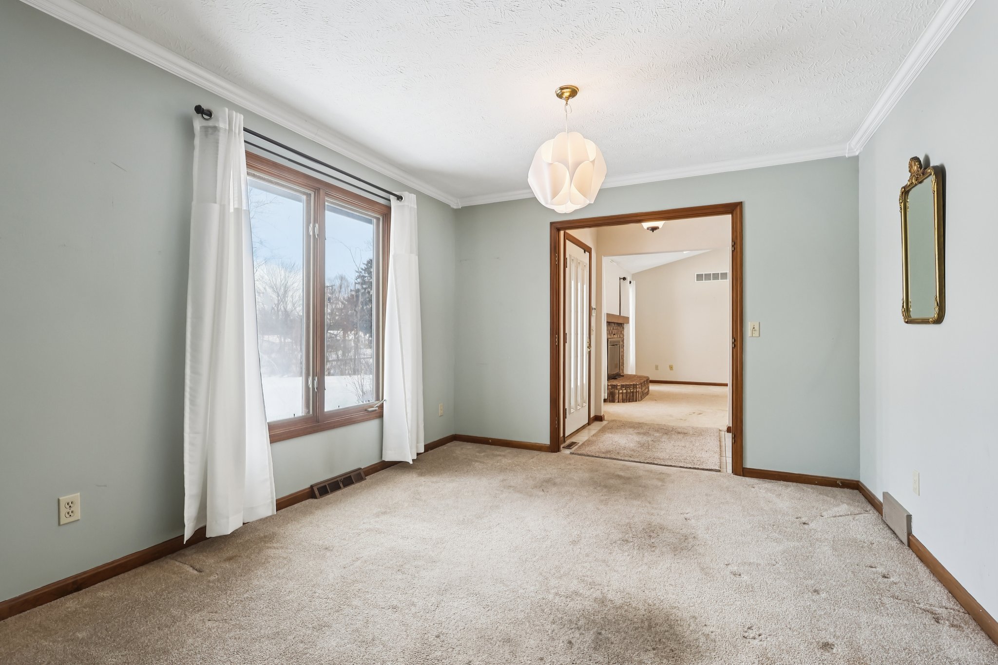 Raccoon Hill Dr-S2401-015.jpg