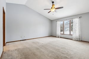 Raccoon Hill Dr-S2401-002.jpg