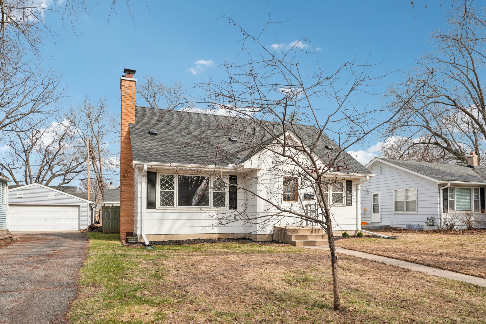 5th Ave S-S0804-002.jpg