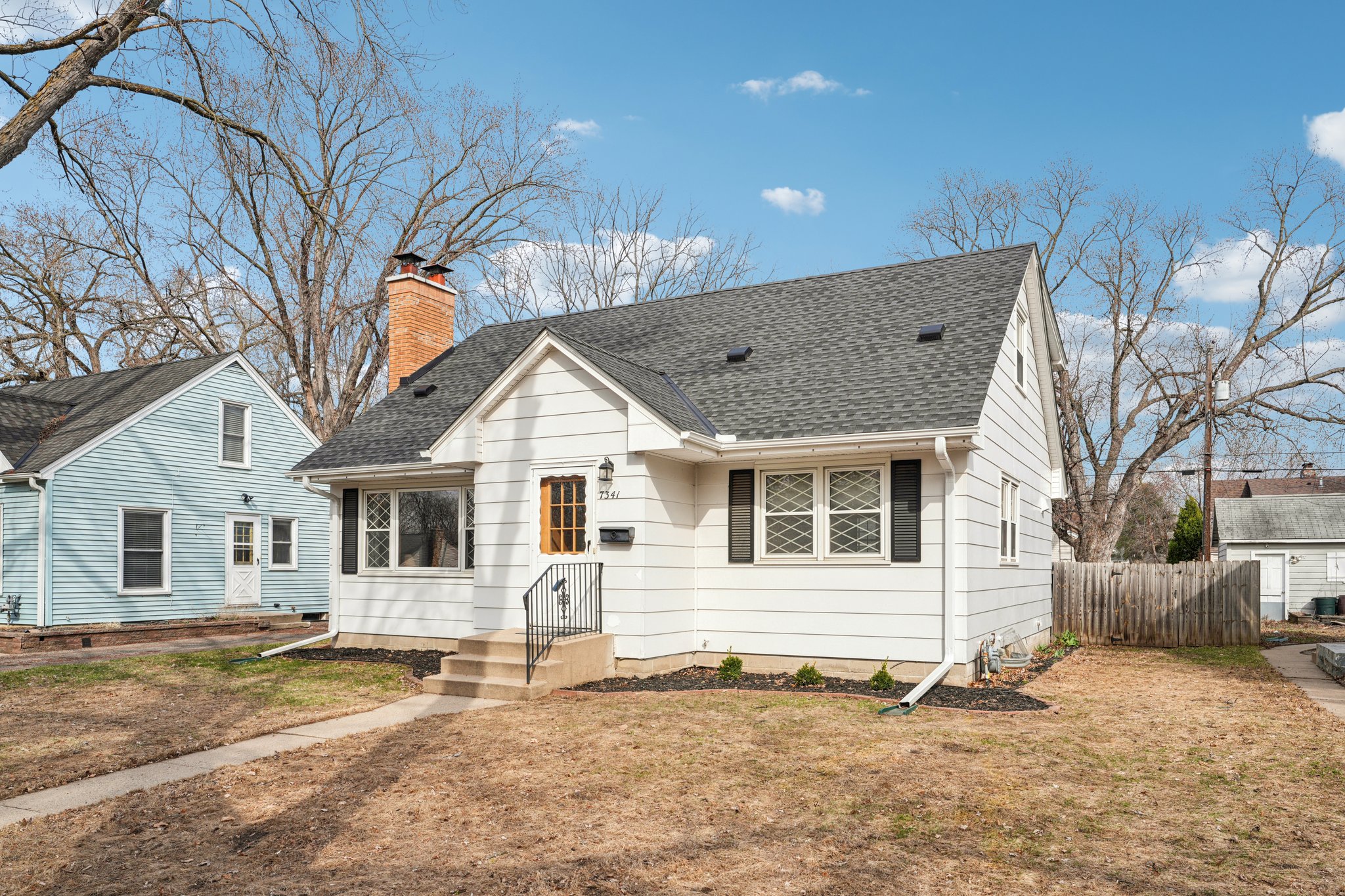 5th Ave S-S0804-003.jpg