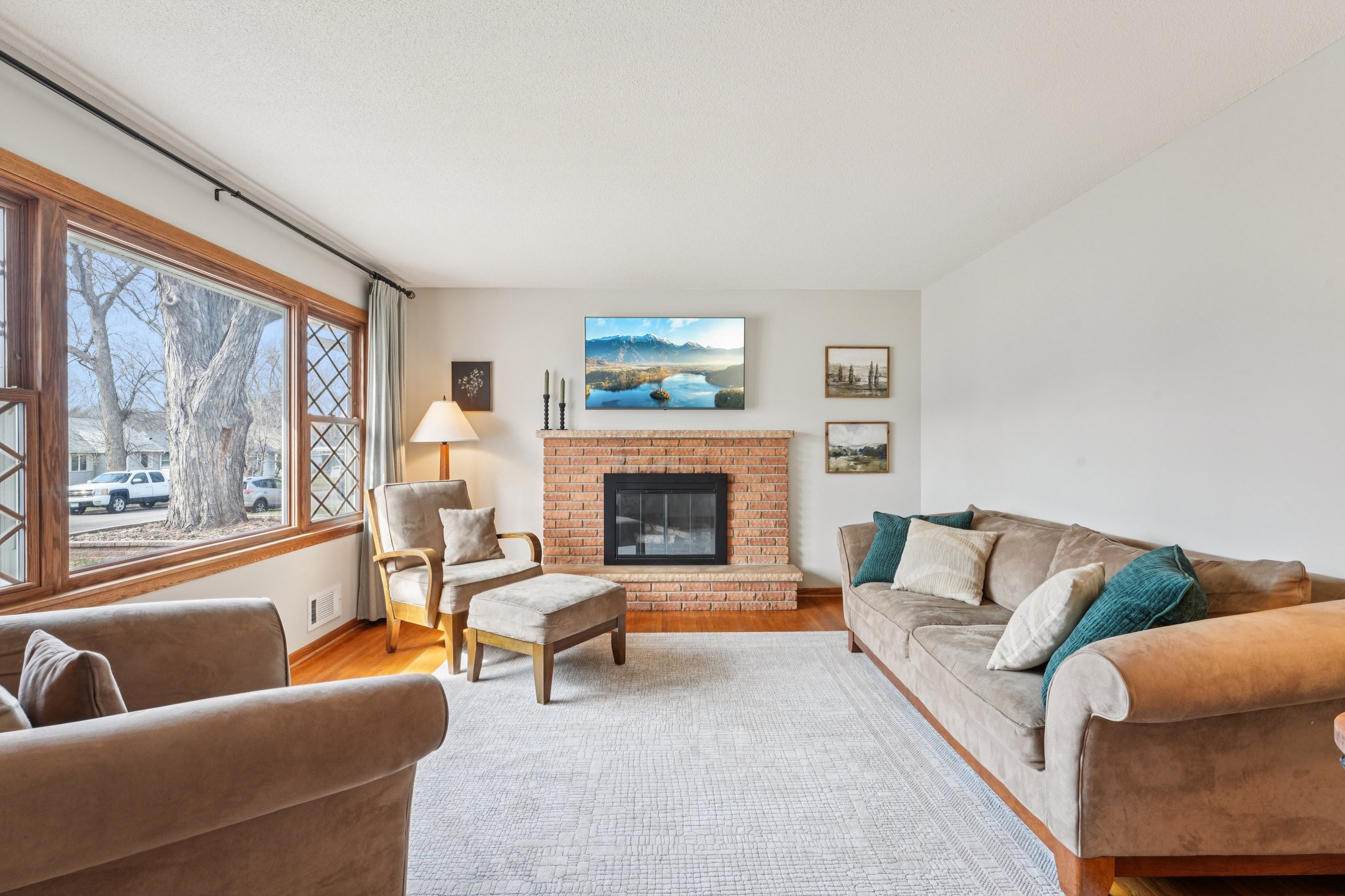 5th Ave S-S0804-006.jpg