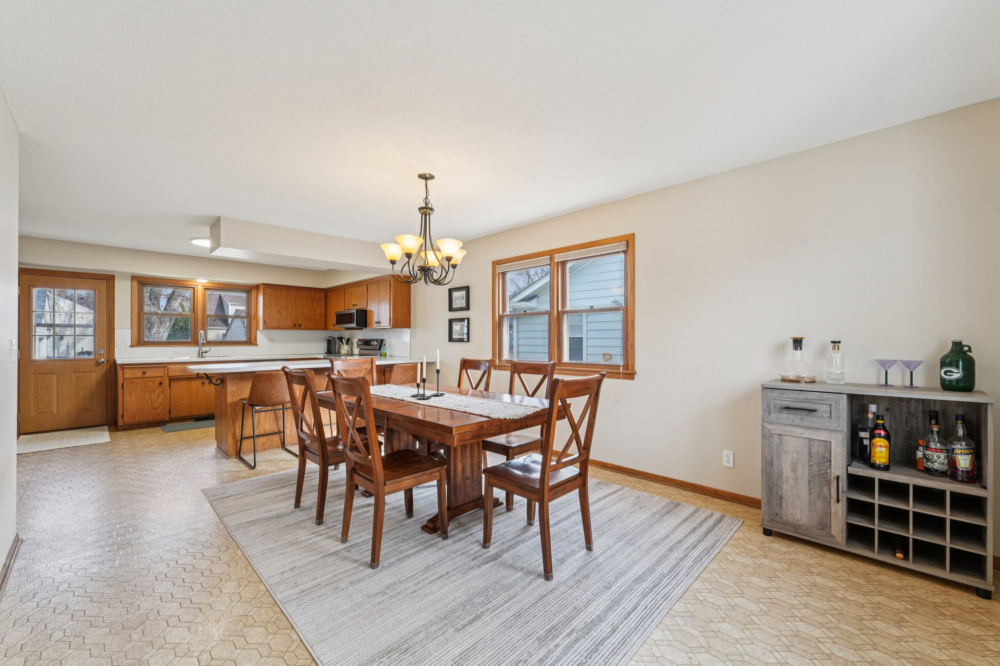 5th Ave S-S0804-009.jpg