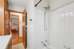 5th Ave S-S0804-020.jpg