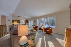 6 Living Room