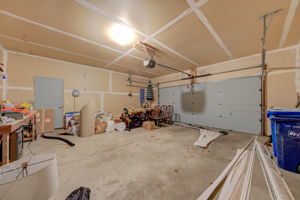 31 Garage