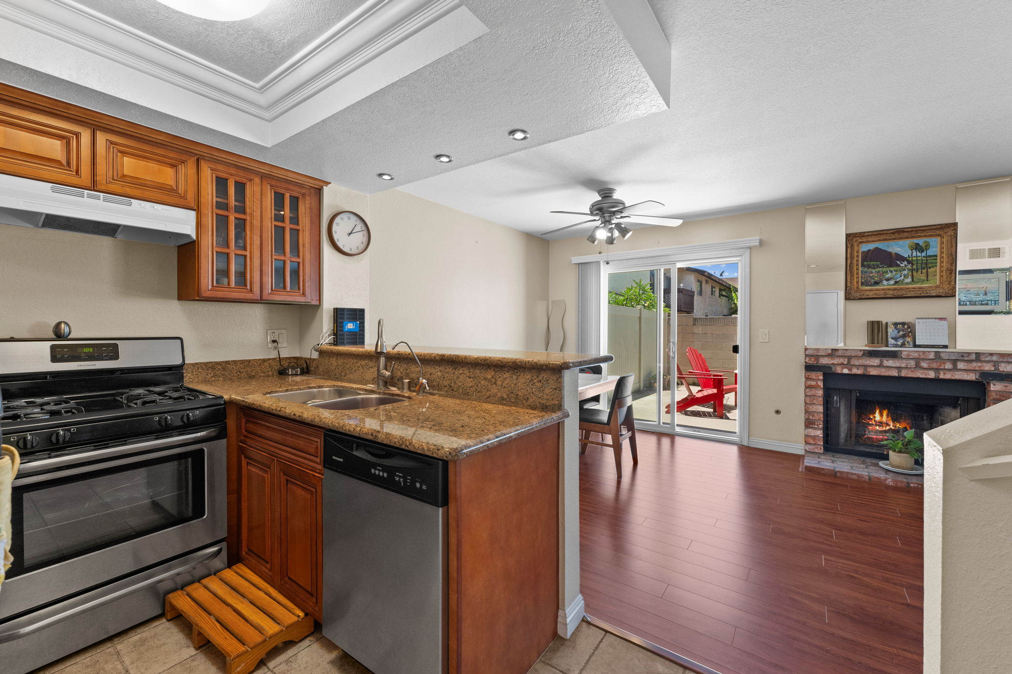 9.kitchen