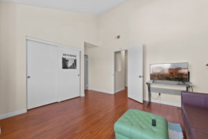 18.bedroom2