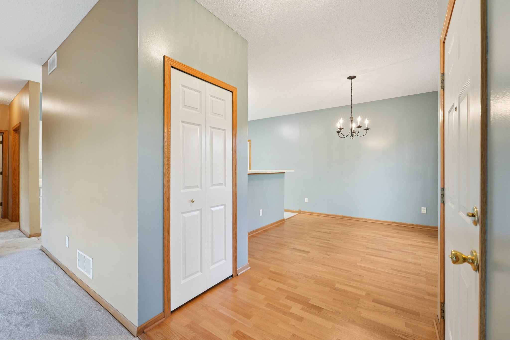 Derby Ln-S0411-014.jpg