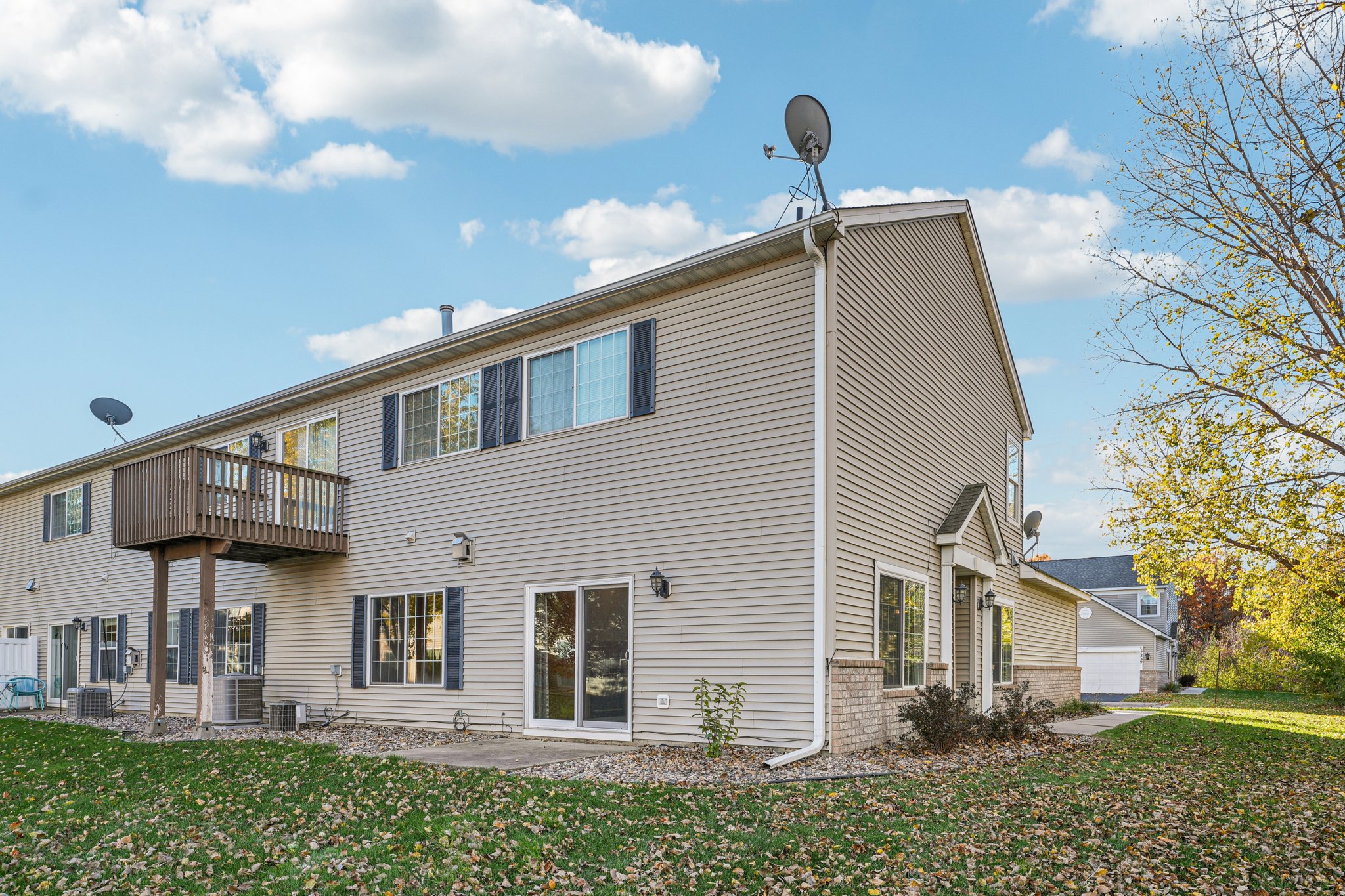 Derby Ln-S0411-030.jpg