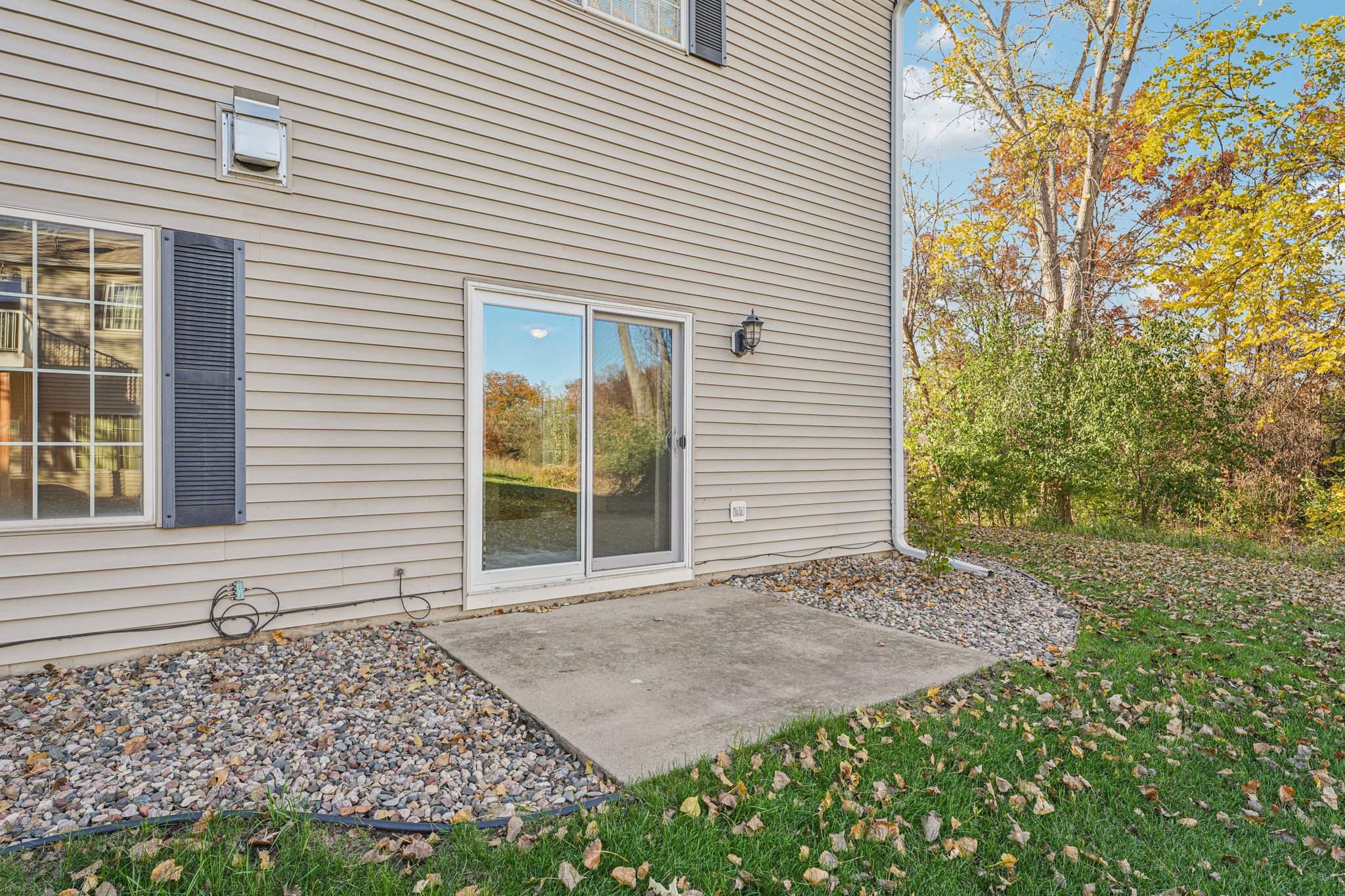 Derby Ln-S0411-031.jpg