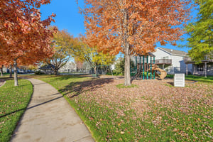 Derby Ln-0411-903.jpg