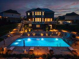 7347 Glenview night time--10