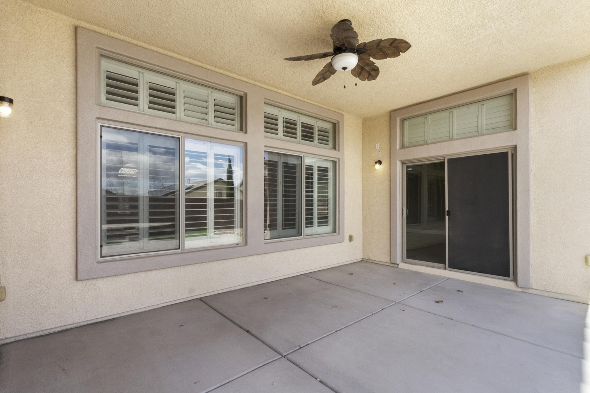 7348 Puckershire St, Las Vegas, NV 89166, USA Photo 5