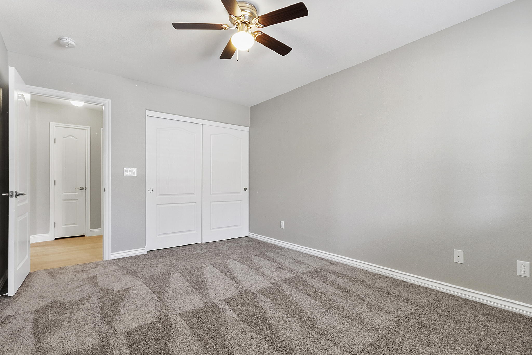 7348 Puckershire St, Las Vegas, NV 89166, USA Photo 37