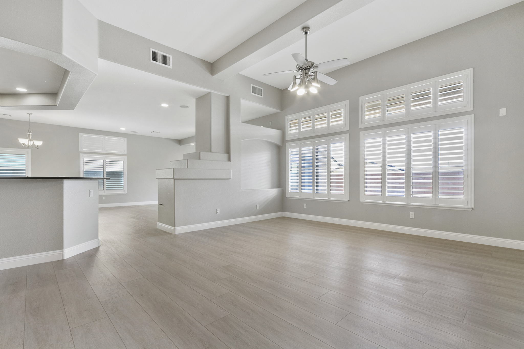 7348 Puckershire St, Las Vegas, NV 89166, USA Photo 12