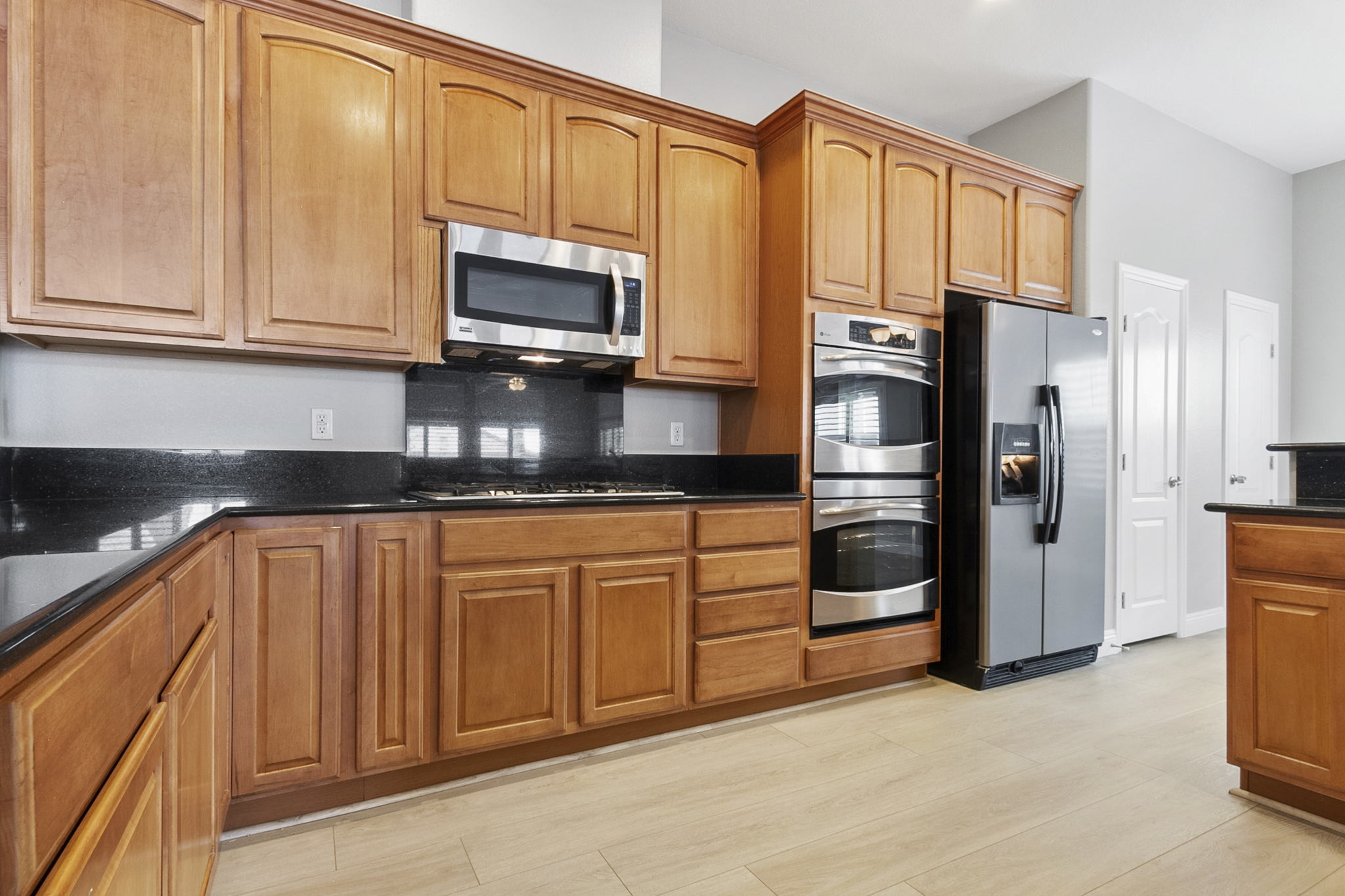 7348 Puckershire St, Las Vegas, NV 89166, USA Photo 19
