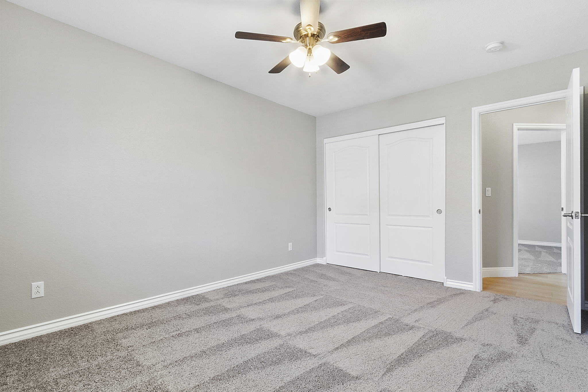 7348 Puckershire St, Las Vegas, NV 89166, USA Photo 39