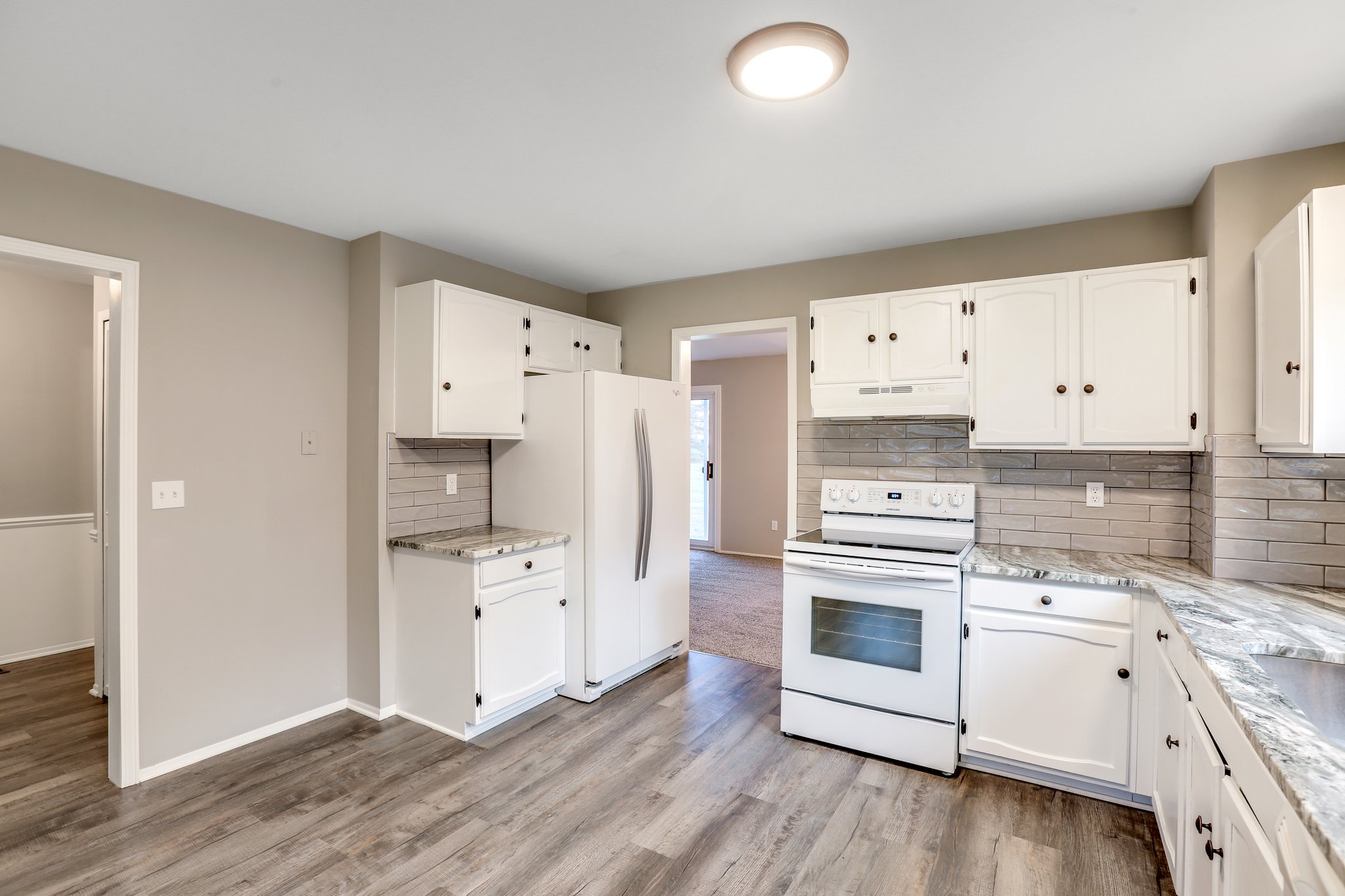 735 Bolinger St, Rochester Hills, MI 48307, USA Photo 5