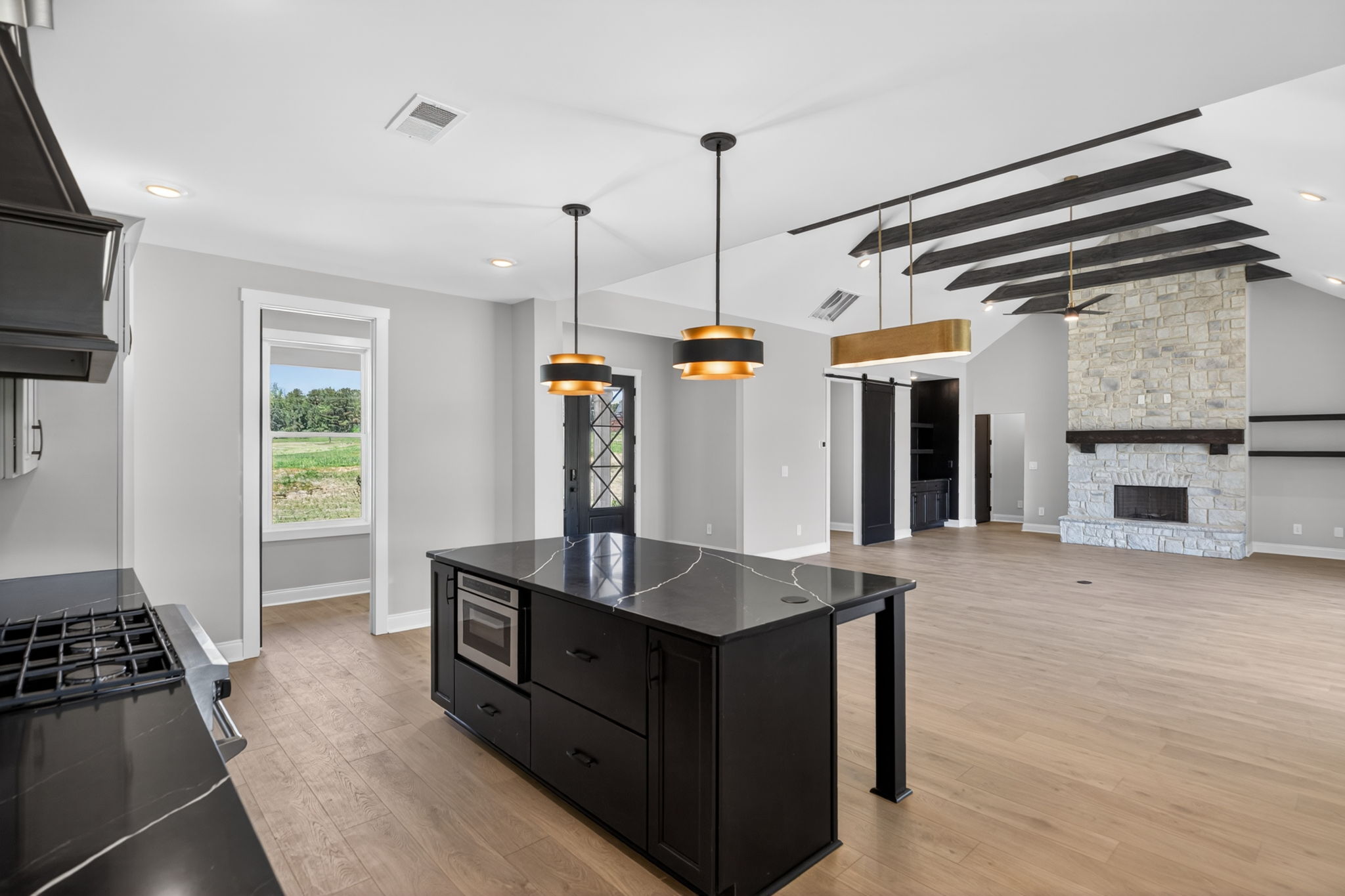 mppmedia735lakecir25