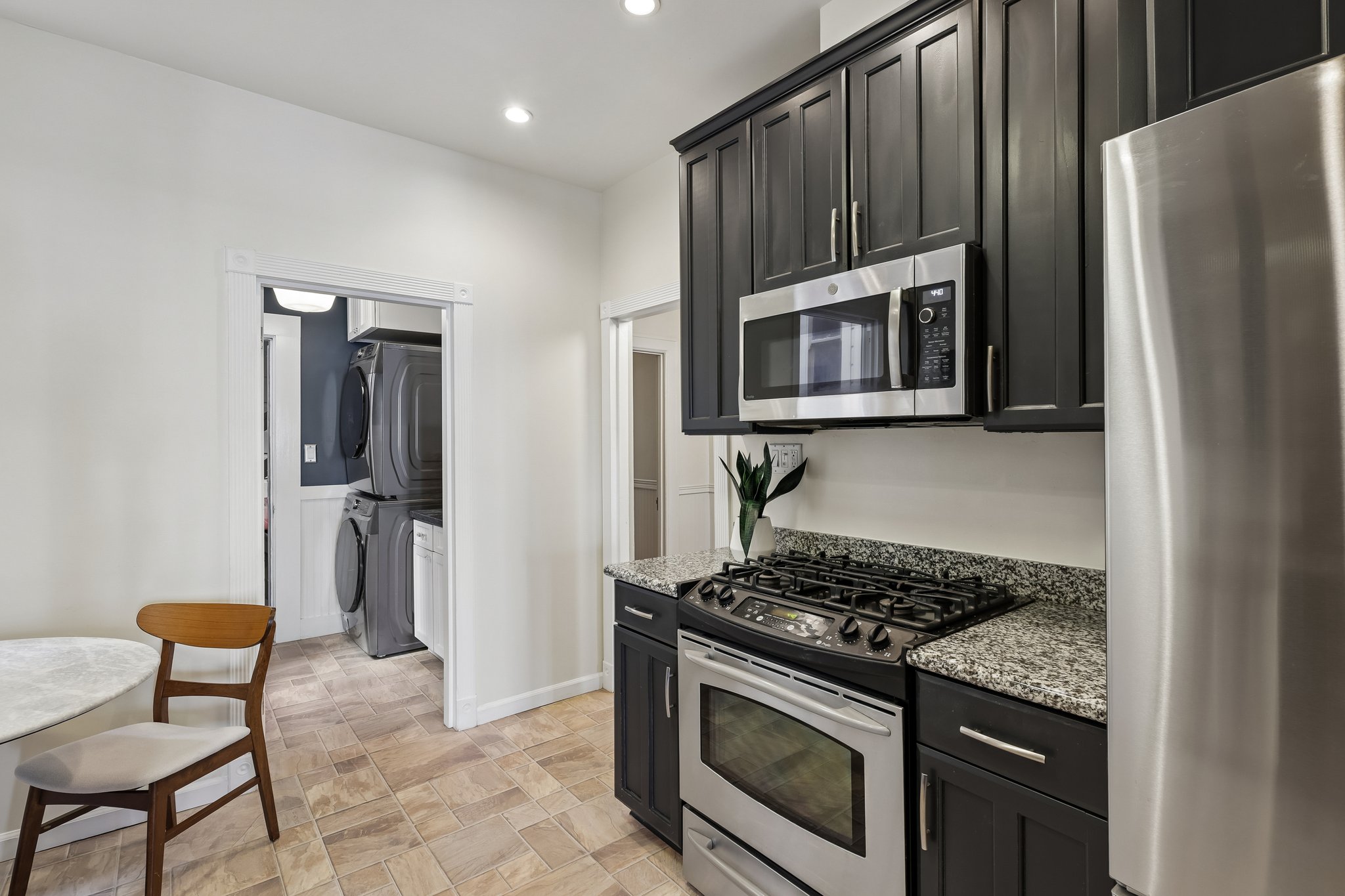 Union St-S2109-014.jpg