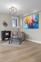  Photo 136