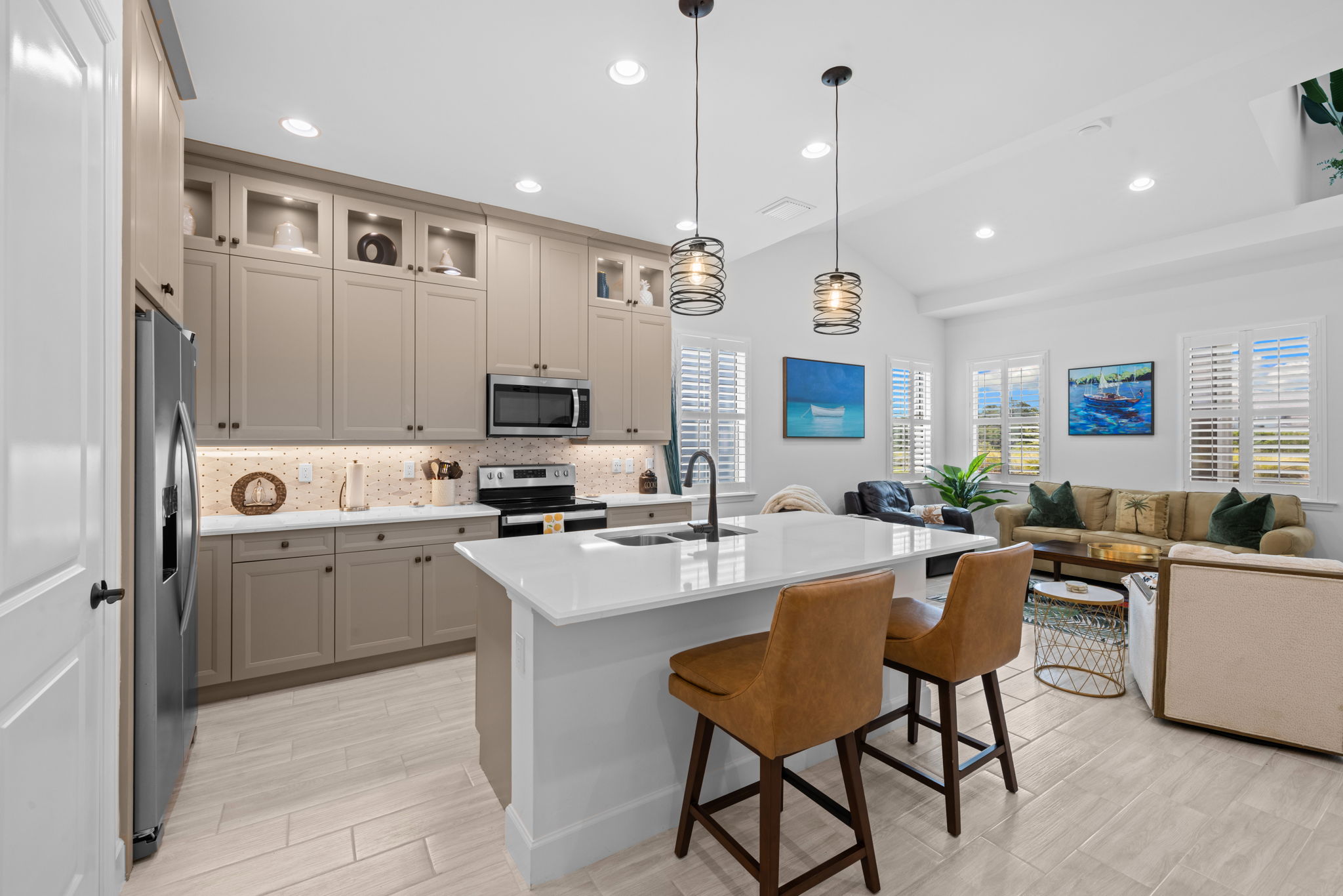 Expansive Island and tile backsplash.