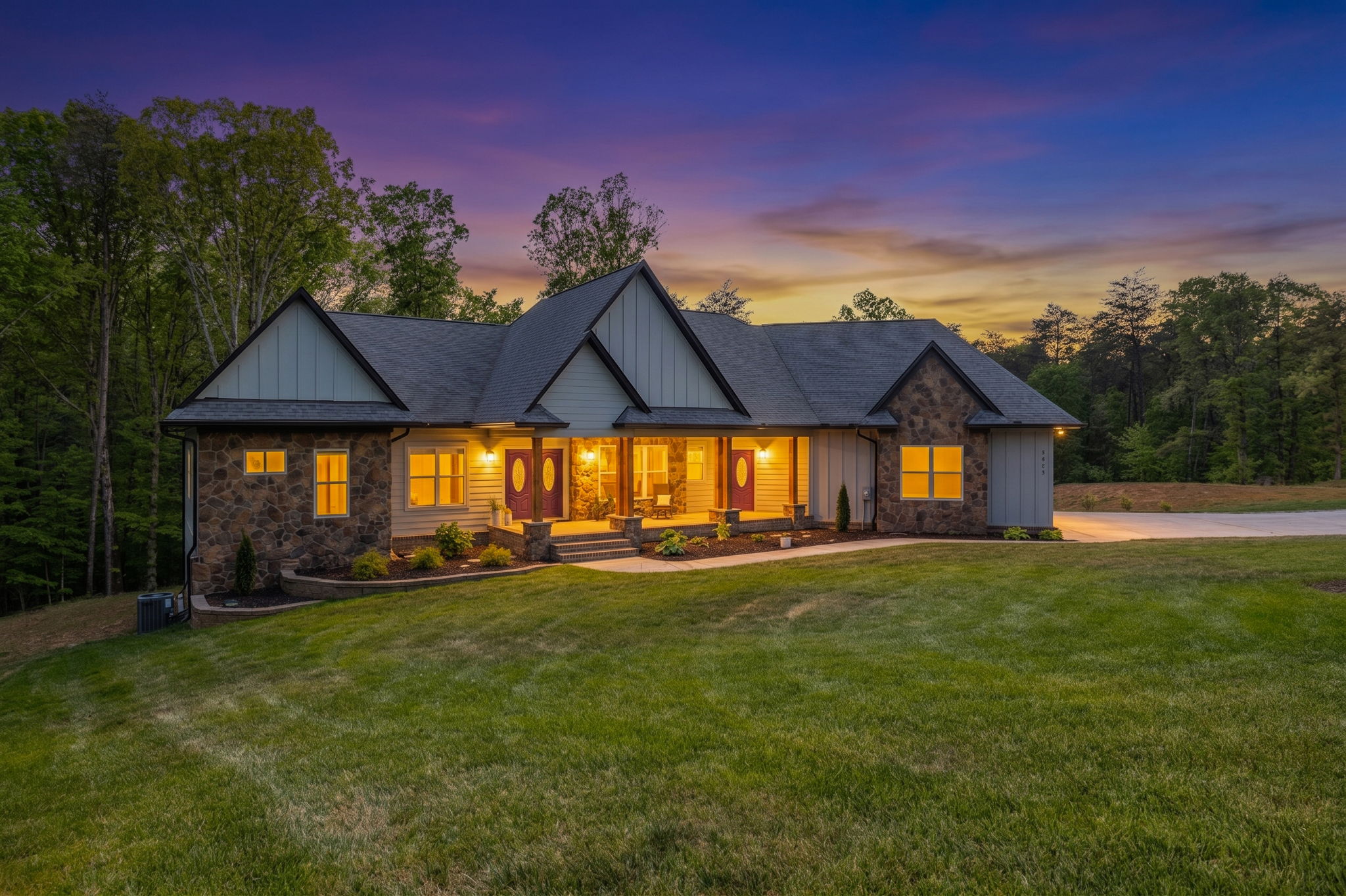 7351 Hiddedn View Dr-1