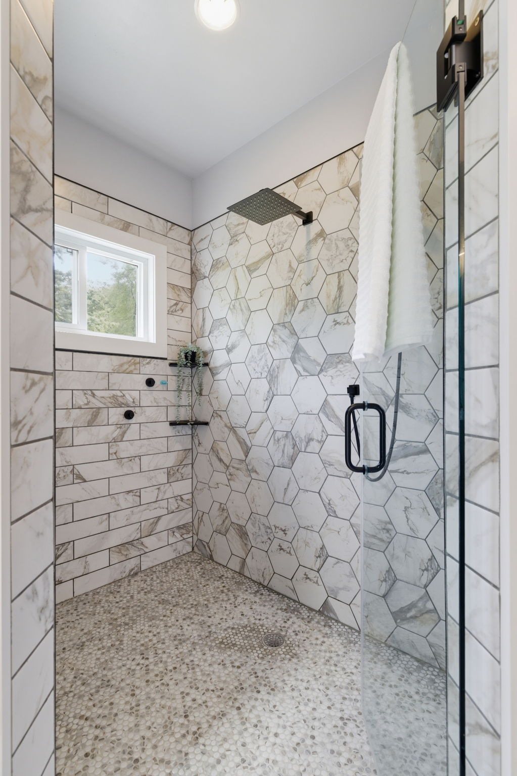 7351 Hiddedn View Dr-34