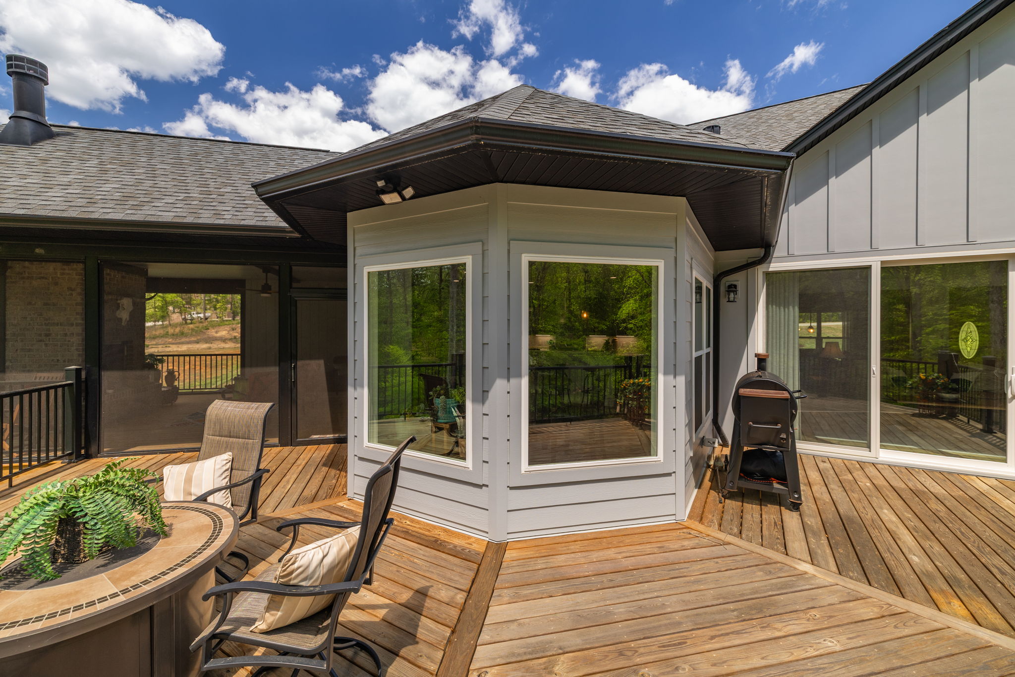 7351 Hiddedn View Dr-41