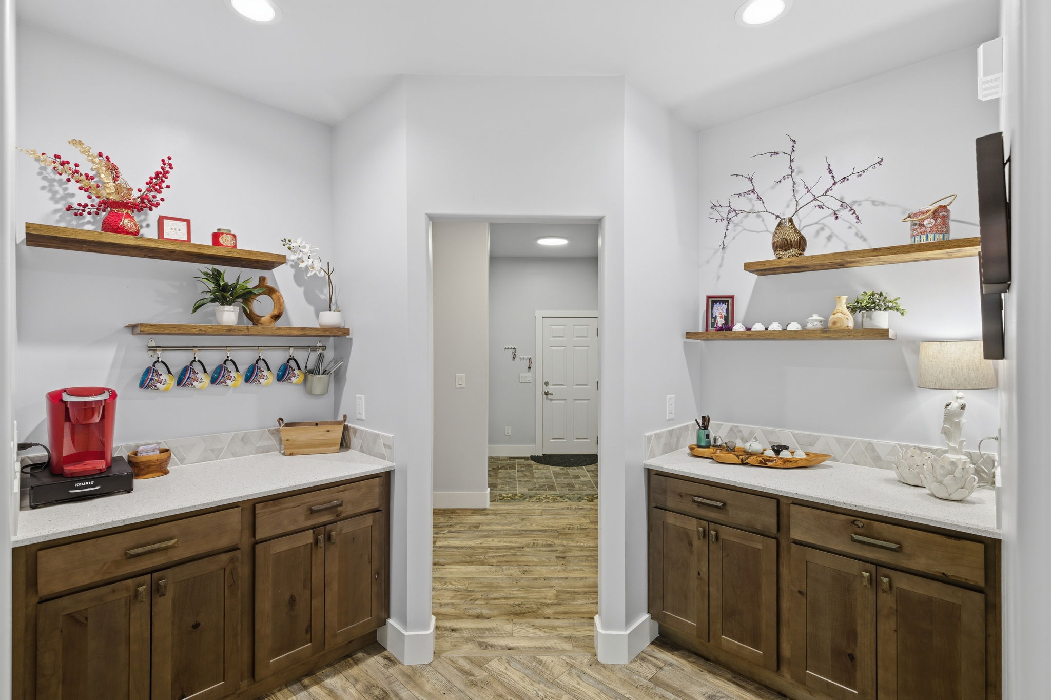 7351 Hiddedn View Dr-58