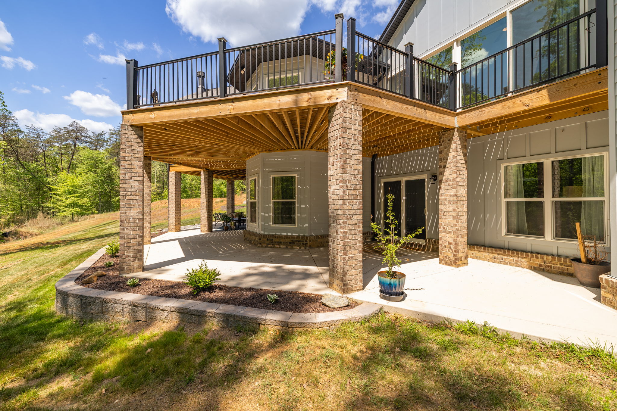 7351 Hiddedn View Dr-65