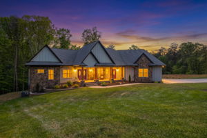 7351 Hiddedn View Dr-1