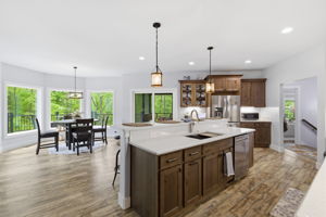 7351 Hiddedn View Dr-18