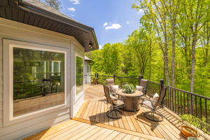 7351 Hiddedn View Dr-40