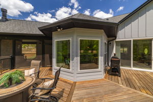 7351 Hiddedn View Dr-41