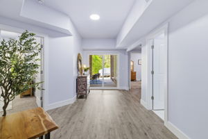 7351 Hiddedn View Dr-44