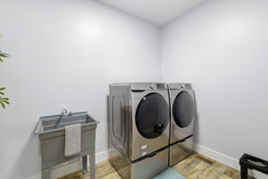 7351 Hiddedn View Dr-61