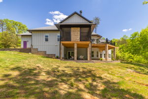 7351 Hiddedn View Dr-68