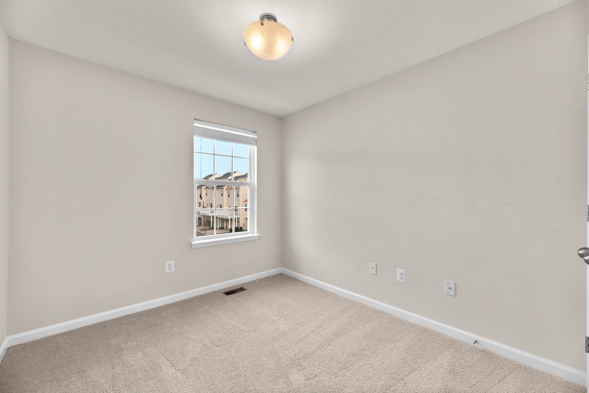 20. Upper bedroom.jpg