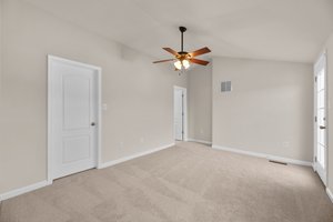 26. Upper bedroom.jpg