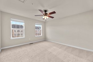 15. Upper bedroom.jpg