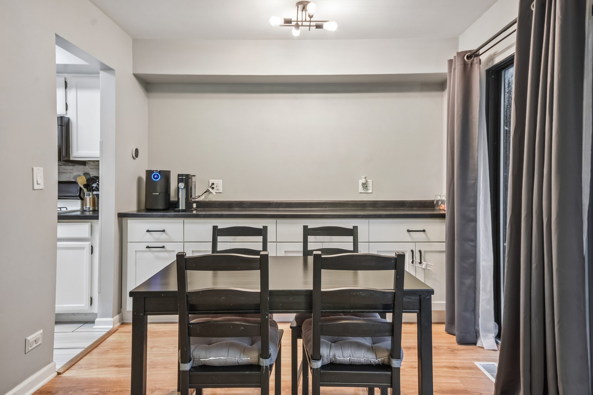 Canterbury Pl-S1208-007.jpg
