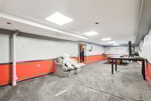 E Parkside Dr-1704-040.jpg