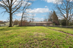 E Parkside Dr-1704-049.jpg